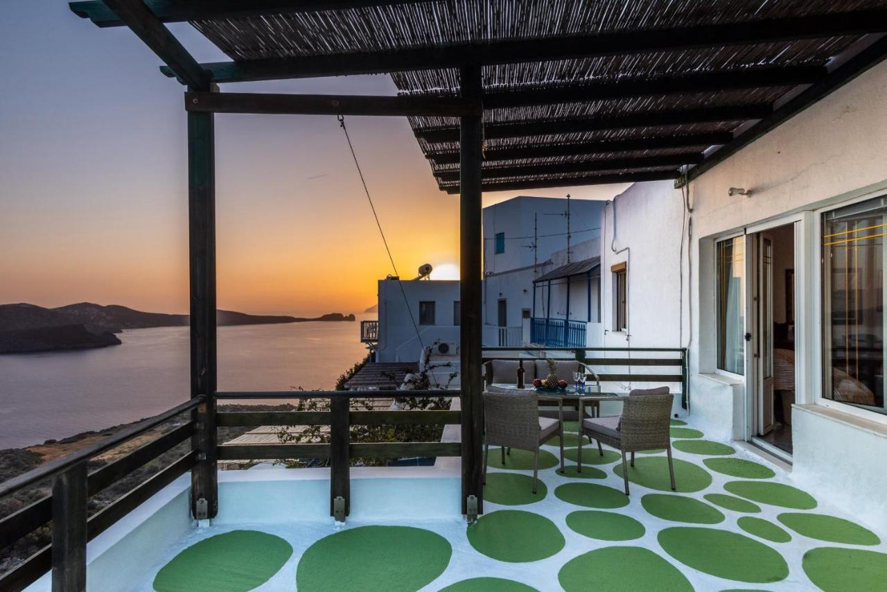 Вілла Melisses Sea View House Plaka  Екстер'єр фото